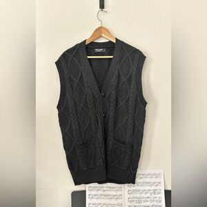 PAUL JONES CABLE KNIT SWEATER VEST XL CHARCOAL BUTTON FRONT GRANDPA ACADEMIA
